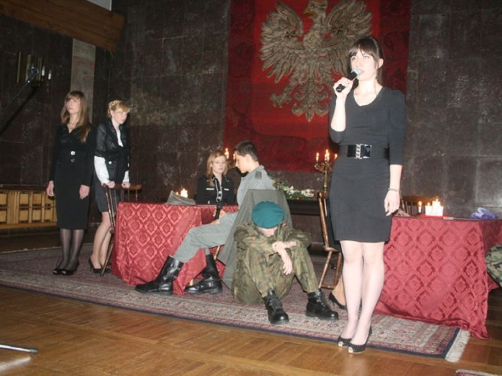 Obchody 70. rocznicy zbrodni katyńskiej w Chrzanowie - 7.04.2010 r.