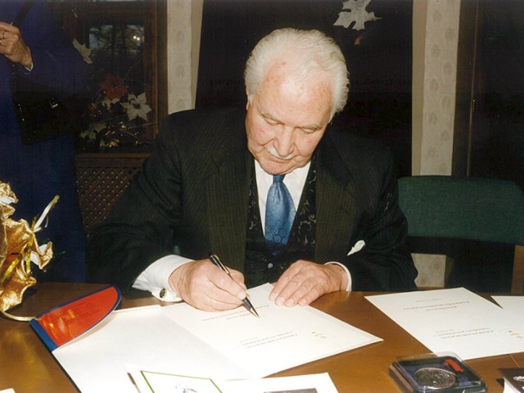Dwie wizyty ostatniego prezydenta RP na uchodźstwie Ryszarda Kaczorowskiego w Trzebini - styczeń, czerwiec 1998 r.