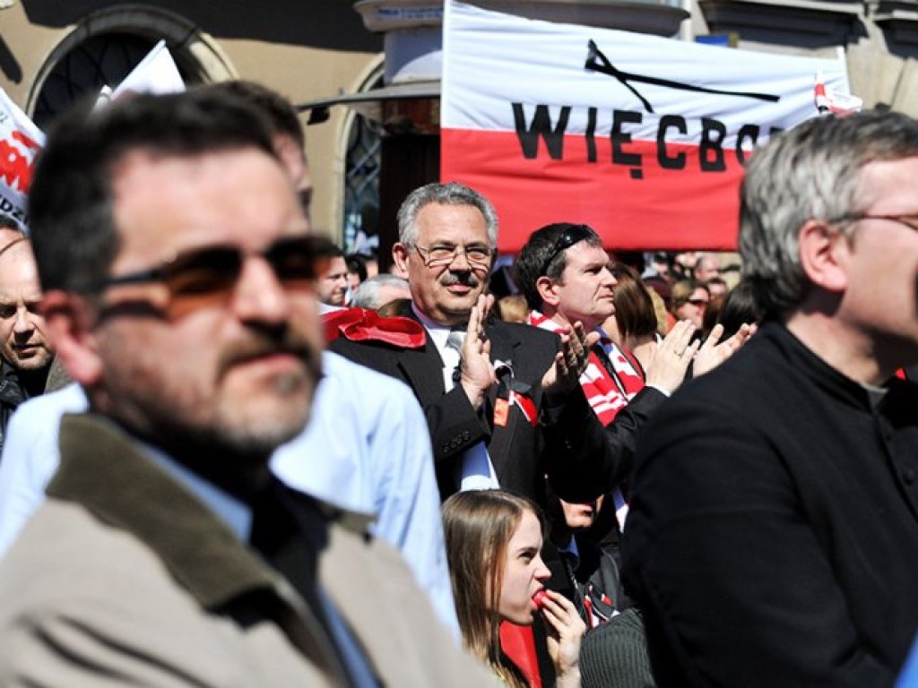 Ostatnie pożegnanie Marii i Lecha Kaczyńskich w Krakowie – 18.04.2010 r.