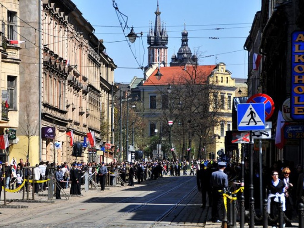 Ostatnie pożegnanie Marii i Lecha Kaczyńskich w Krakowie – 18.04.2010 r.