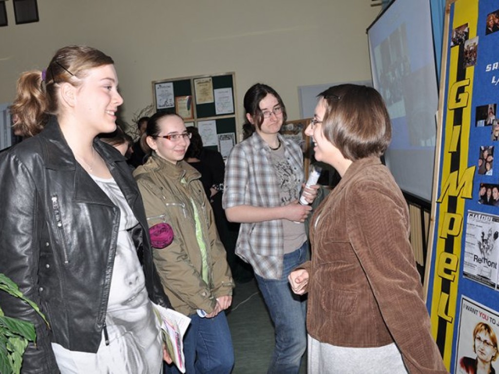 VIII Powiatowe Targi Edukacyjne w Chrzanowie – 23.04.2010 r.