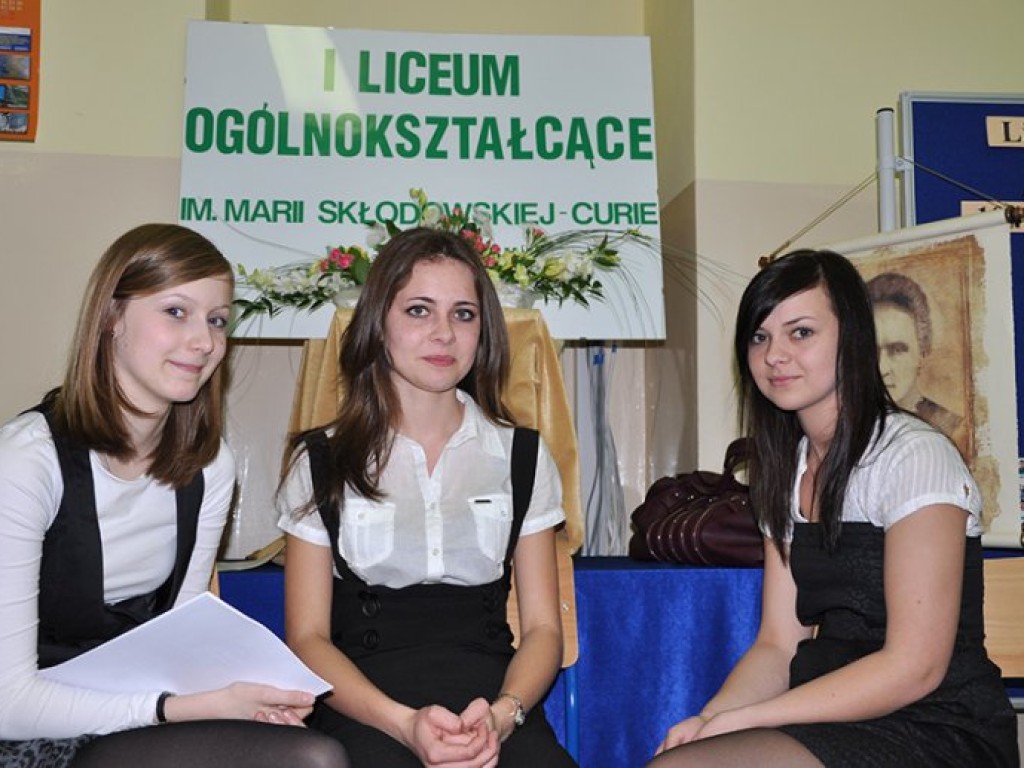 VIII Powiatowe Targi Edukacyjne w Chrzanowie – 23.04.2010 r.
