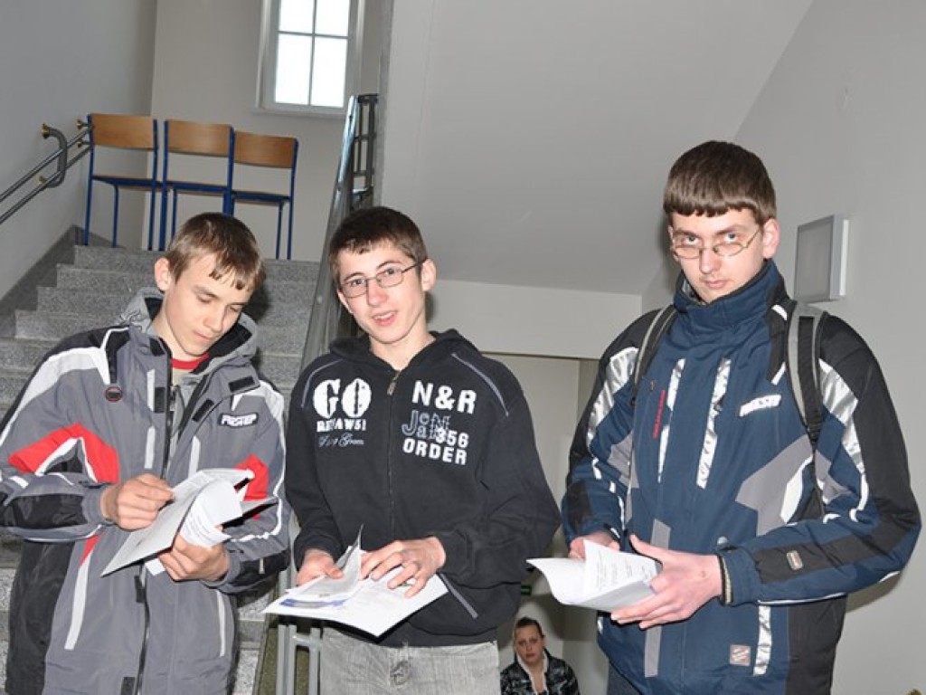 VIII Powiatowe Targi Edukacyjne w Chrzanowie – 23.04.2010 r.