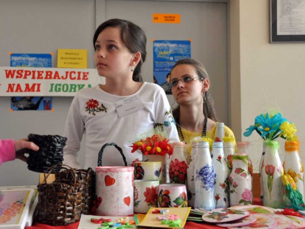 Turniej charytatywny na rzecz Igorka Bartosza walczącego z nowotworem tkanki miękkiej - Chełmek 24.04.2010