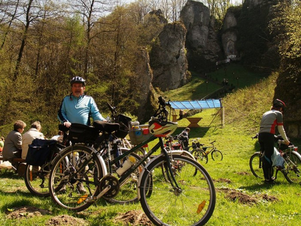 Zlot “Wędruj z nami papieskimi szlakami” - 25.04.2010