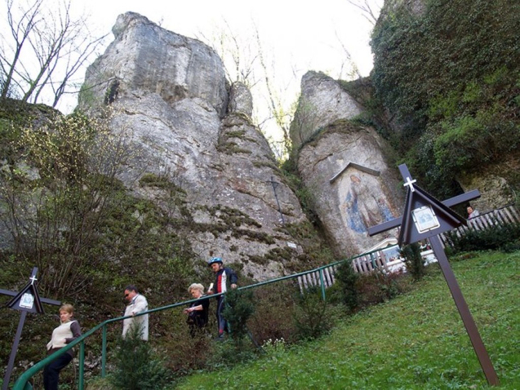 Zlot “Wędruj z nami papieskimi szlakami” - 25.04.2010