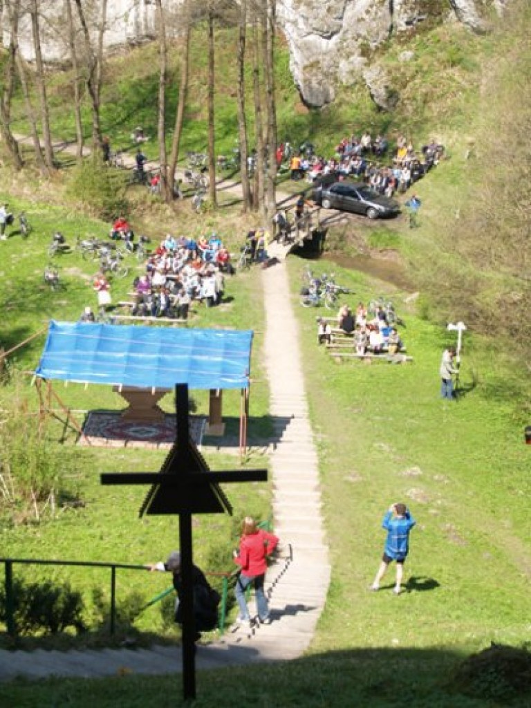 Zlot “Wędruj z nami papieskimi szlakami” - 25.04.2010