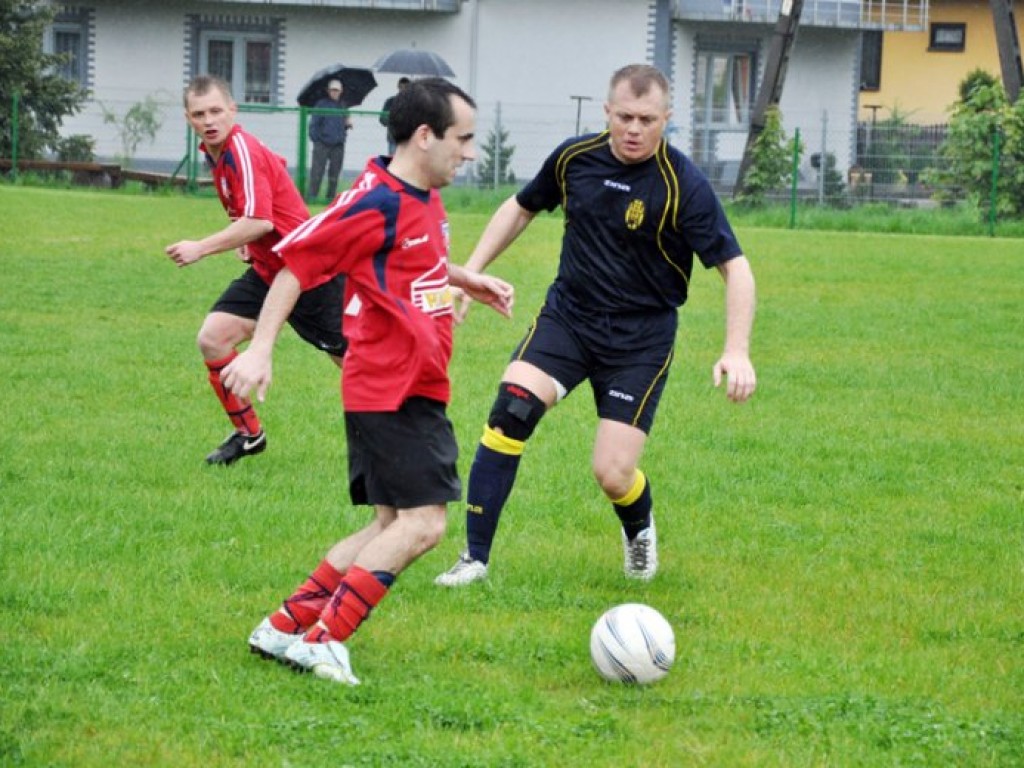 Mecz UKS Dulowa-ZWM-Wodna Trzebinia 1-2 – 9.05.2010 r.