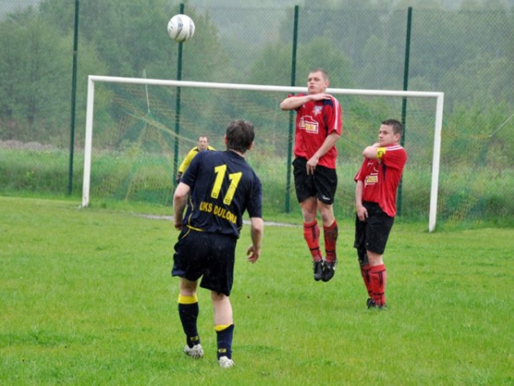 Mecz UKS Dulowa-ZWM-Wodna Trzebinia 1-2 – 9.05.2010 r.
