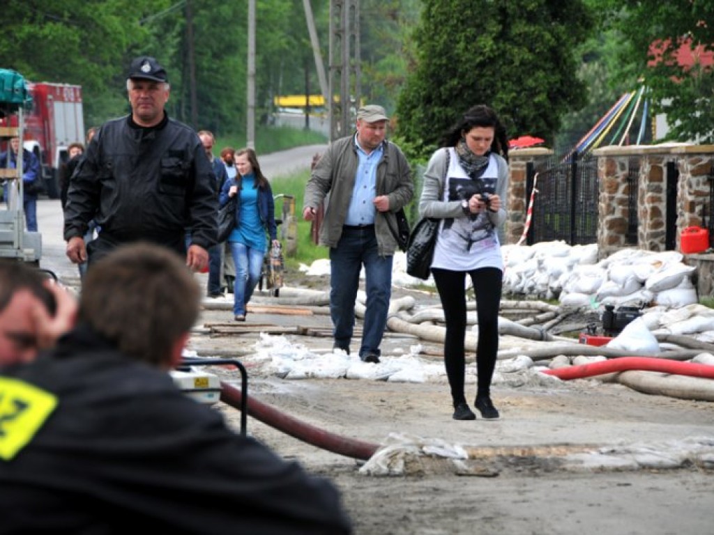 Gromiec wciąż walczy z wielką wodą - maj 2010.
