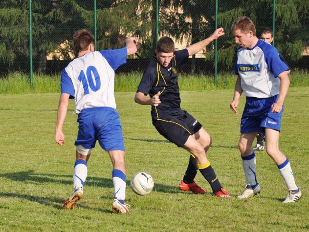 Mecz UKS Dulowa–Nadwiślanka Okleśna 1-3 – 6.06.2010 r.