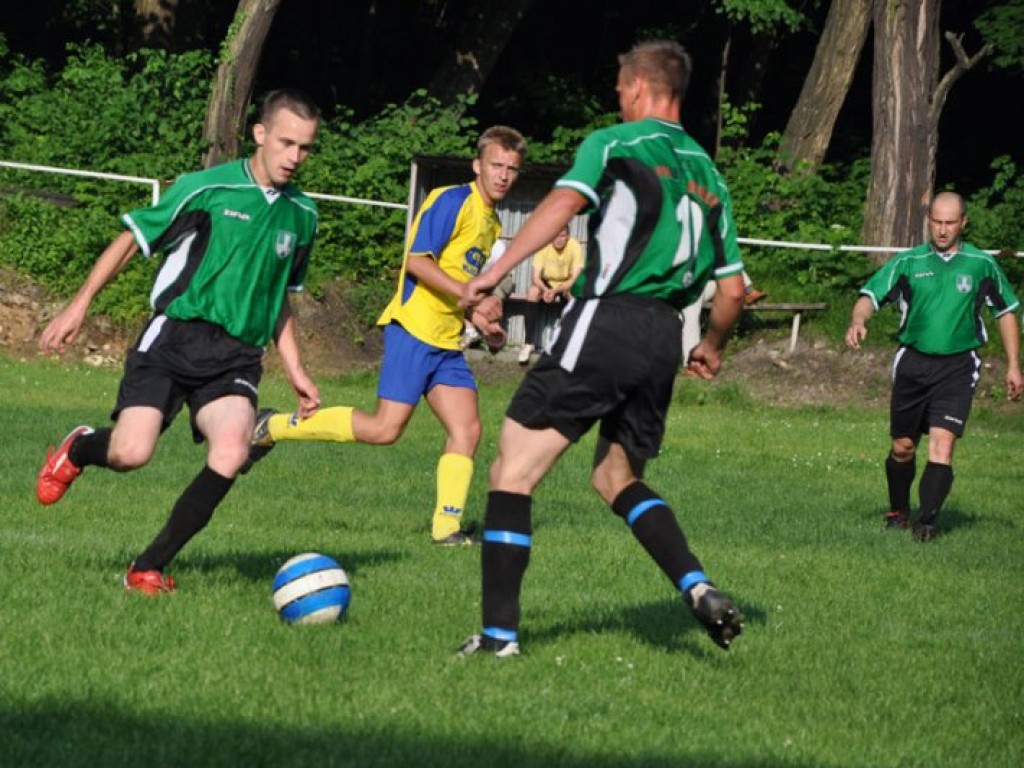 Mecz Ruch Młoszowa – Arka Babice 2-4 – 13.06.2010 r.