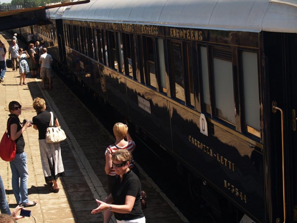 Chrzanów-Trzebinia. Przejazd pociągu Orient Express - 9.07.2010 r.