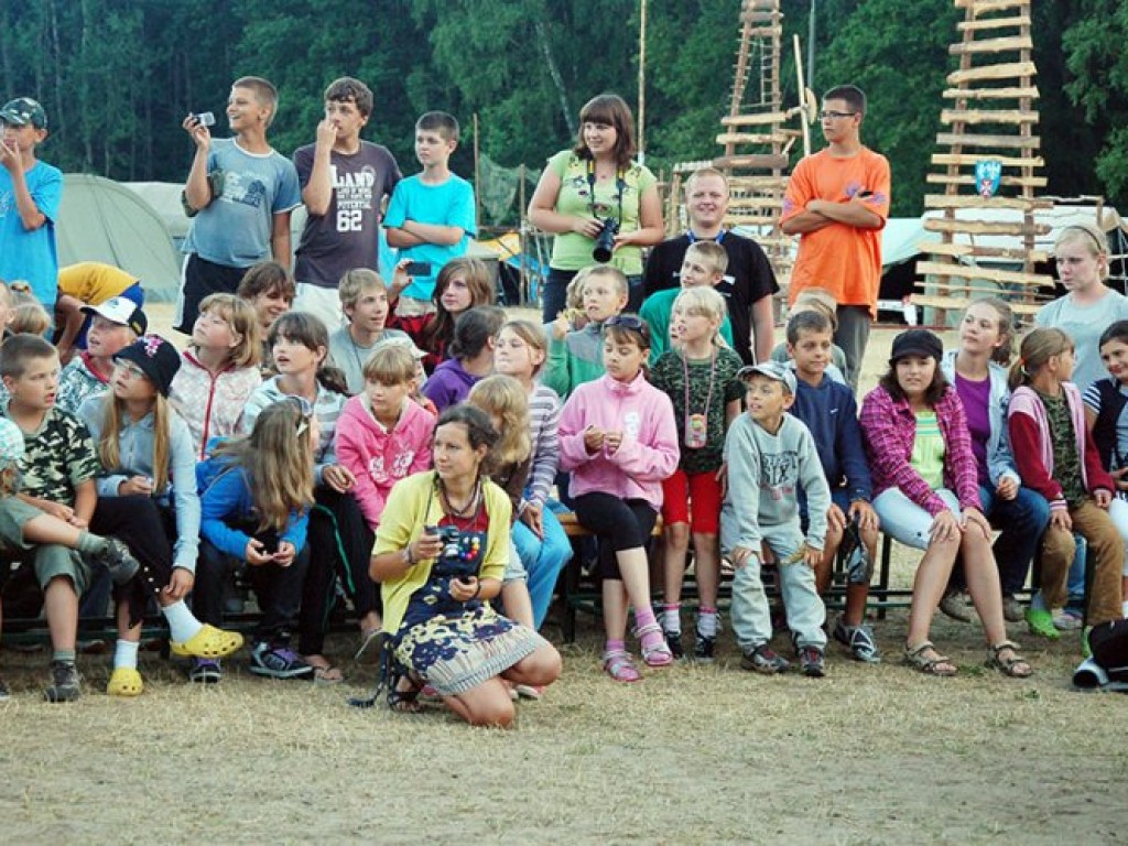 Wakacje na obozie w Szarym Dworze - lipiec 2010 r.