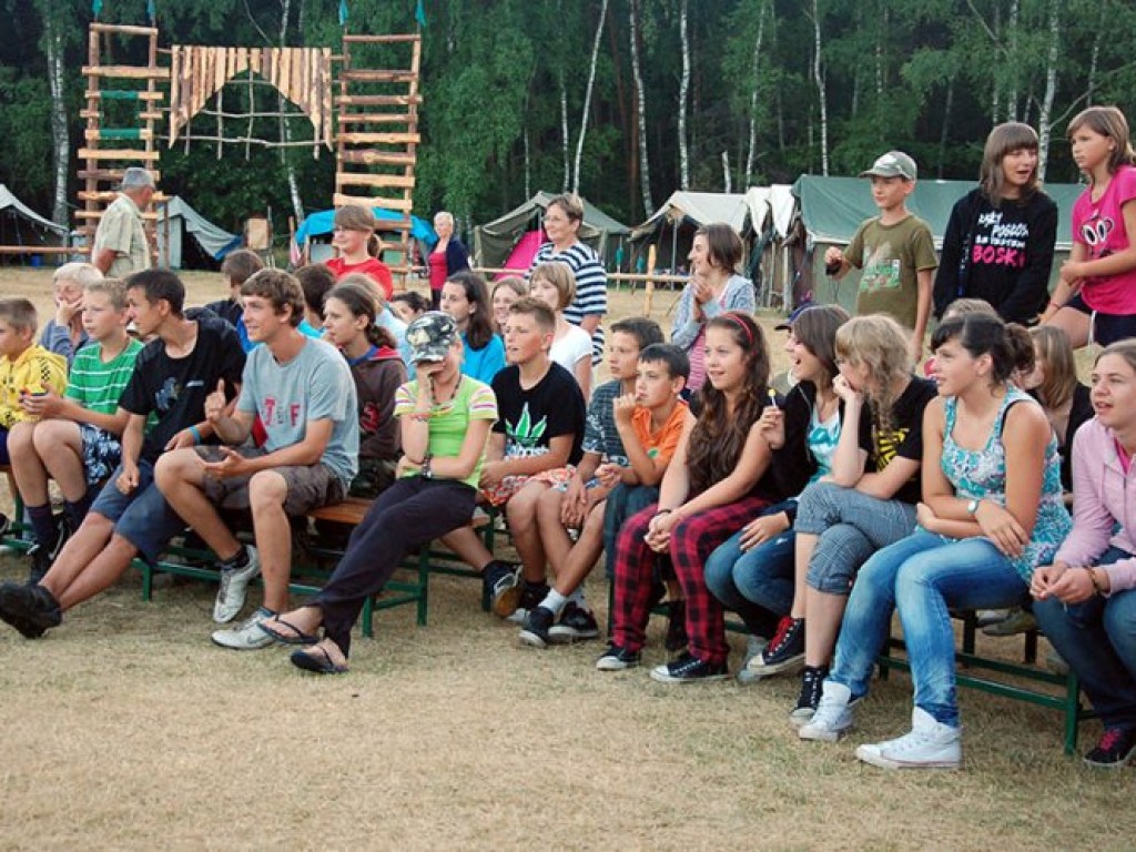 Wakacje na obozie w Szarym Dworze - lipiec 2010 r.