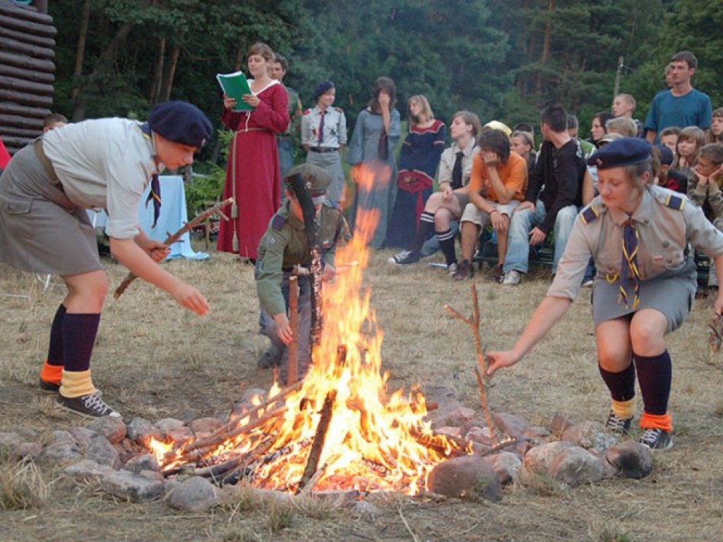 Wakacje na obozie w Szarym Dworze - lipiec 2010 r.