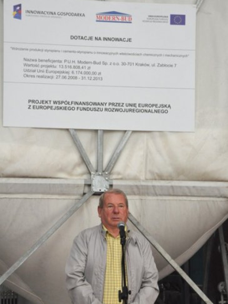 Otwarcie linii produkcji styropianu w hali byłych Zakładów Metalurgicznych Trzebinia - 30.07.2010