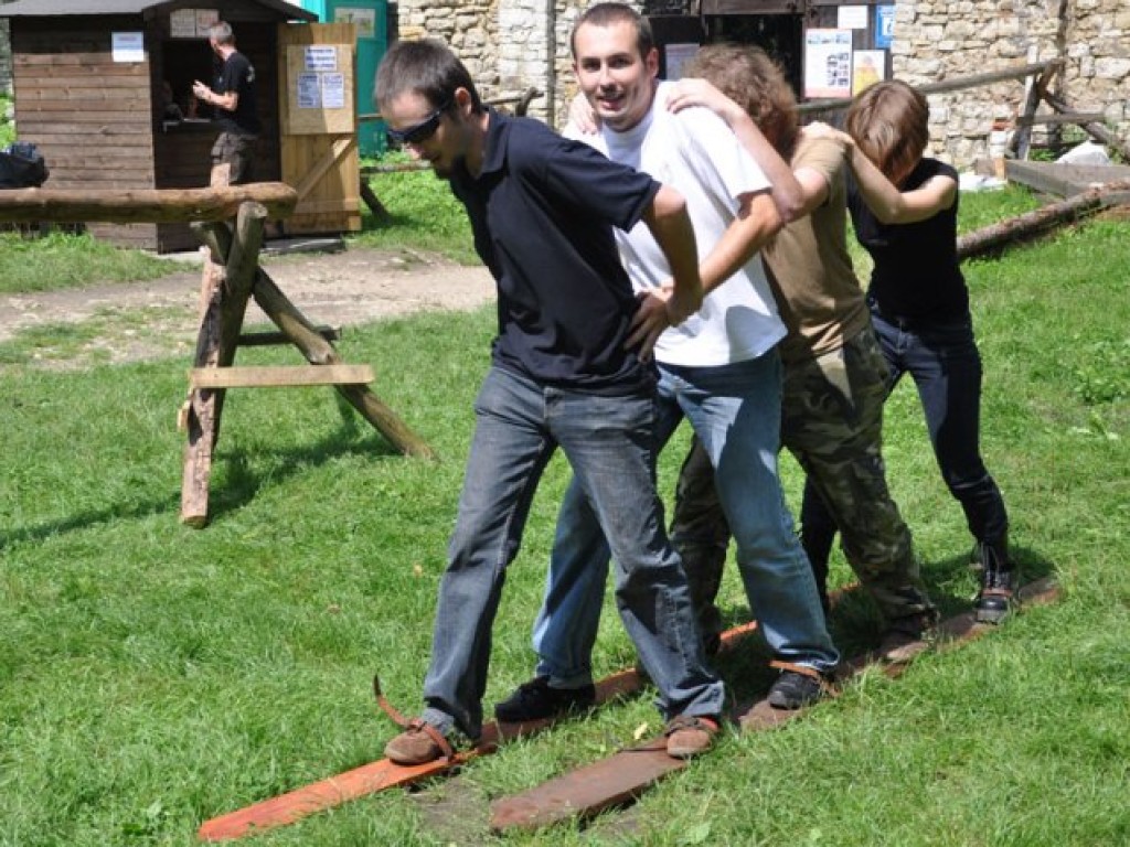 Piknik rycerski i łuczniczy na zamku Lipowiec - 7.08.2010 r.