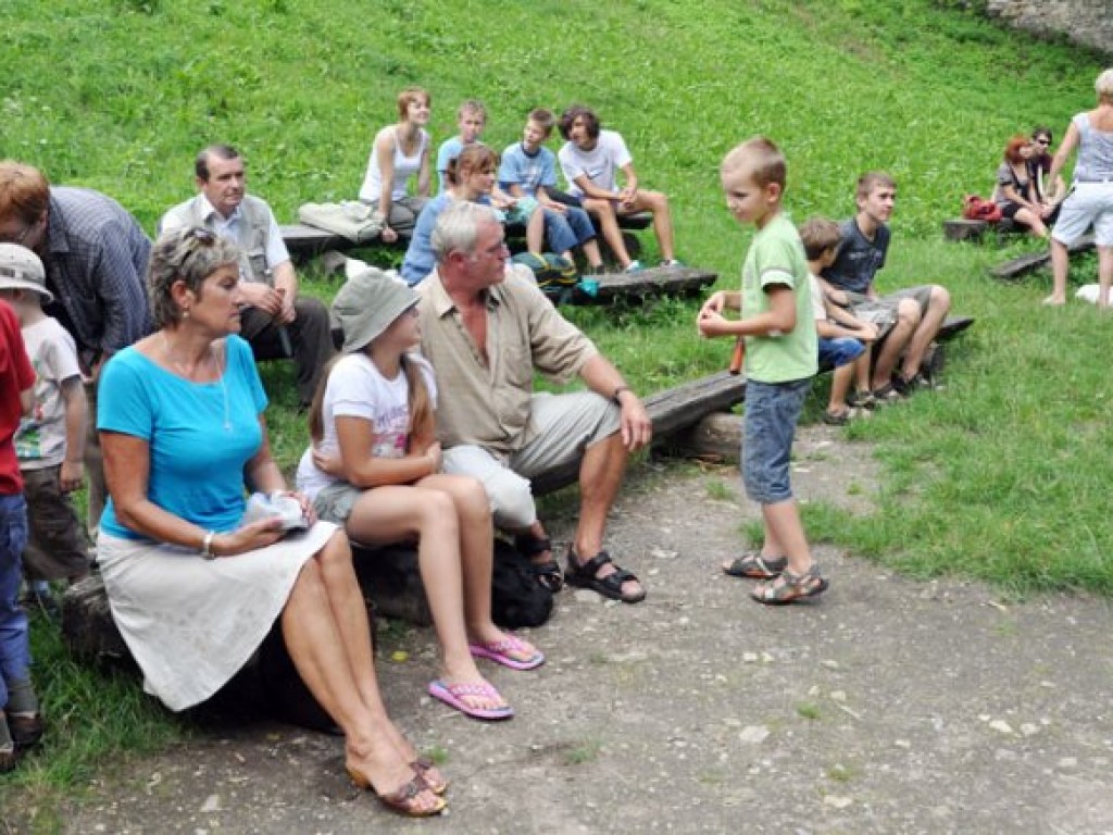 Piknik rycerski i łuczniczy na zamku Lipowiec - 7.08.2010 r.