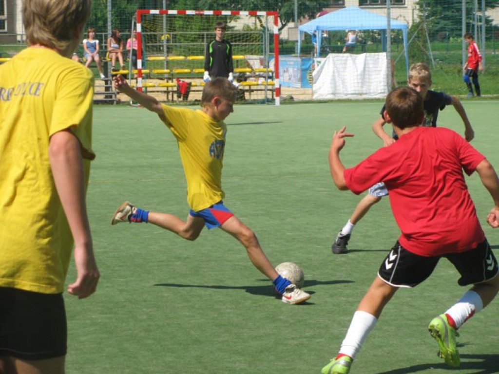 Wakacyjna Liga Futsalu V- Chrzanów 2010 r.