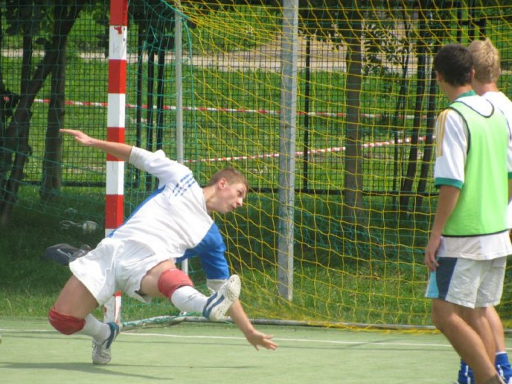 Wakacyjna Liga Futsalu V- Chrzanów 2010 r.