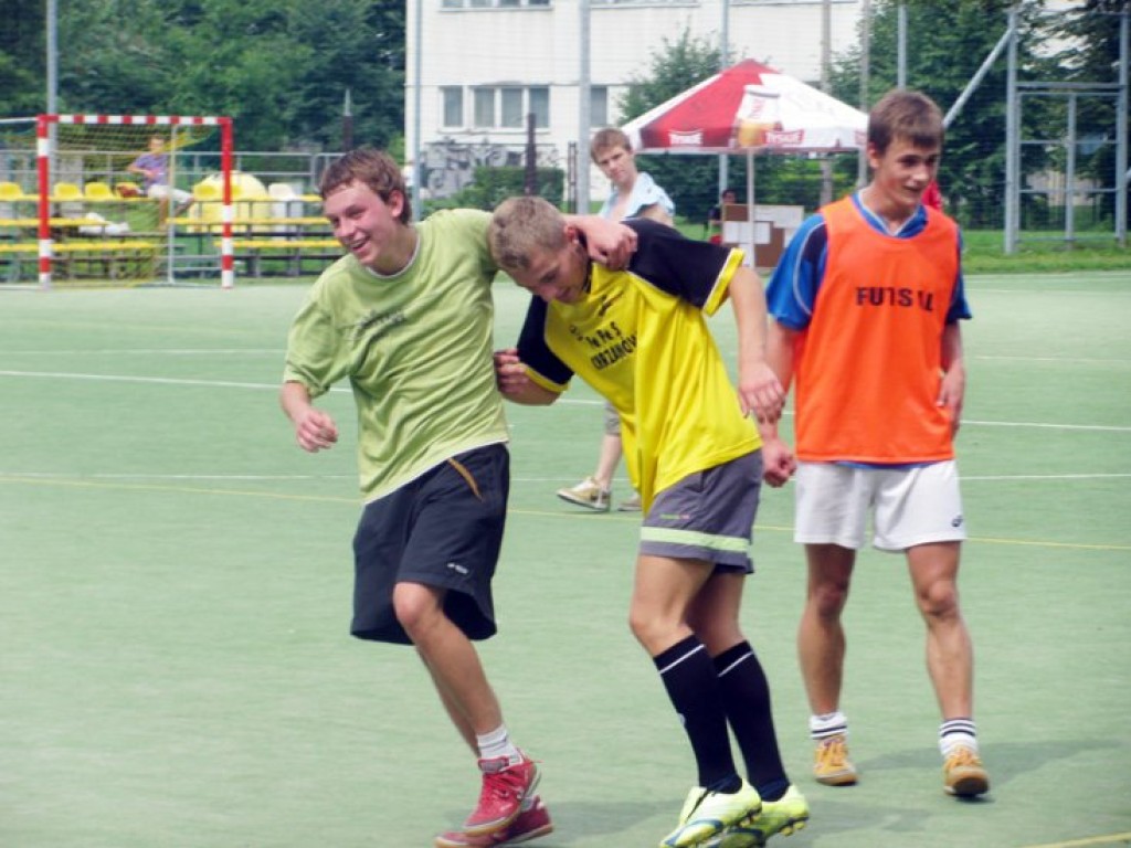 Wakacyjna Liga Futsalu V- Chrzanów 2010 r.
