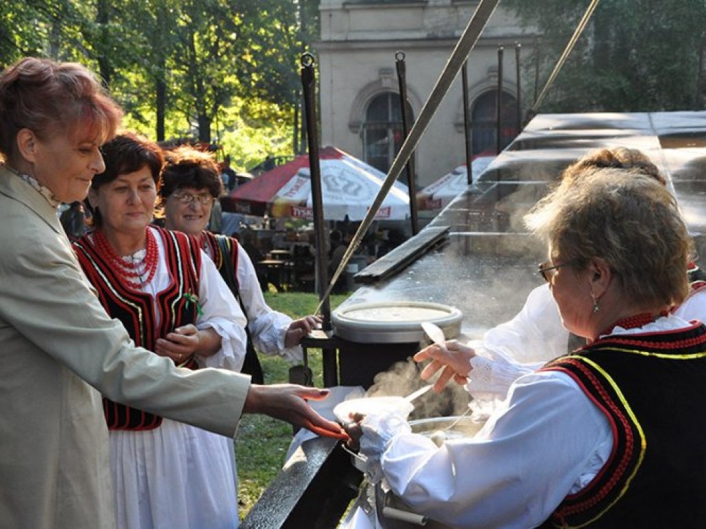 Dożynki gminne w Młoszowej - 29.08.2010