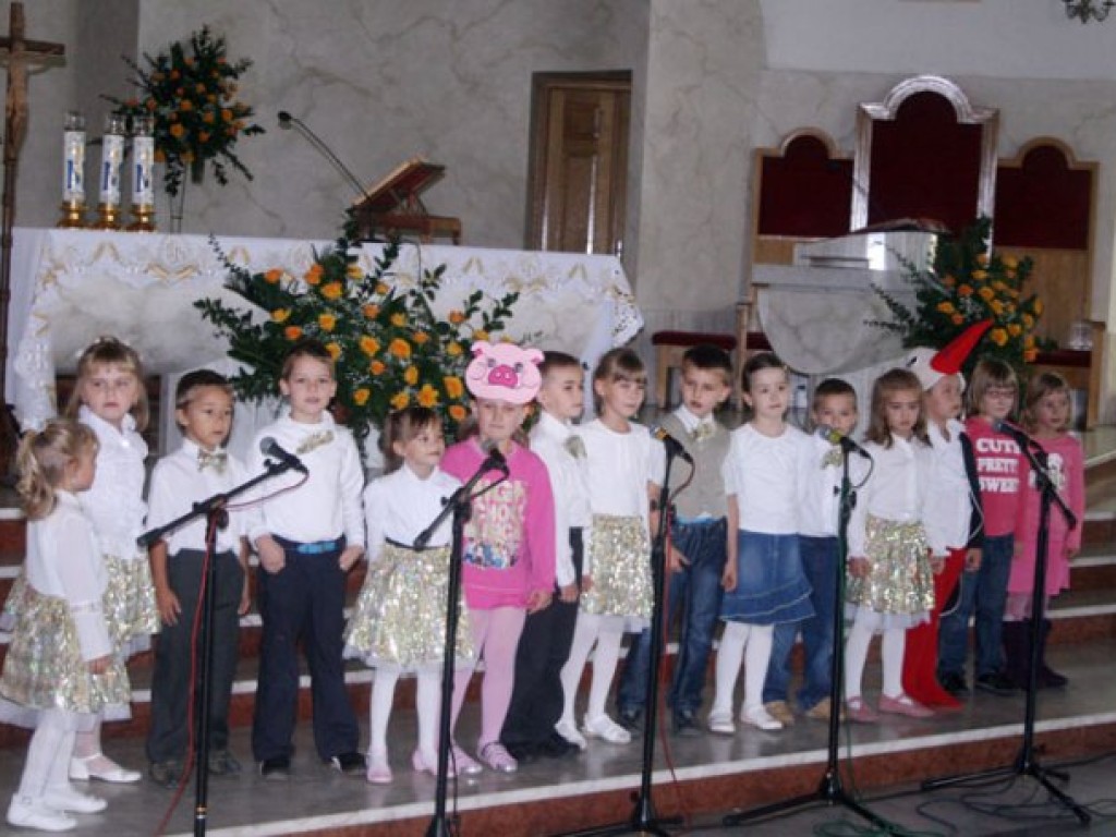 Festyn w parafii Matki Bożej Różańcowej w Chrzanowie 2-3.10.2010 r.