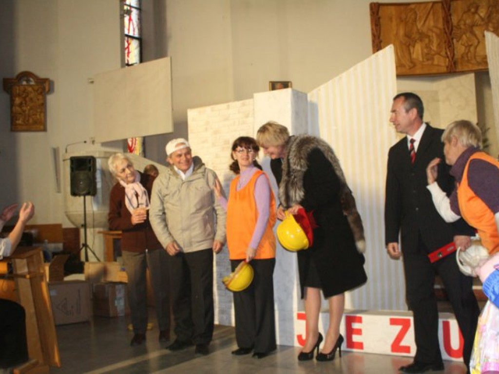 Festyn w parafii Matki Bożej Różańcowej w Chrzanowie 2-3.10.2010 r.