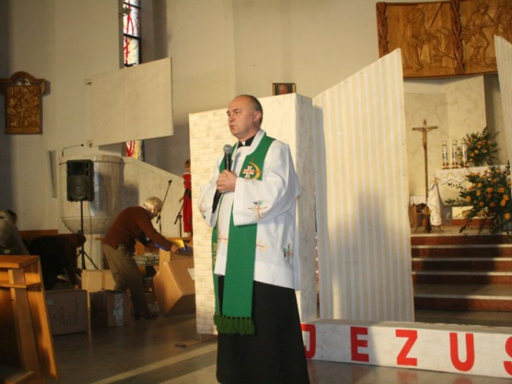 Festyn w parafii Matki Bożej Różańcowej w Chrzanowie 2-3.10.2010 r.