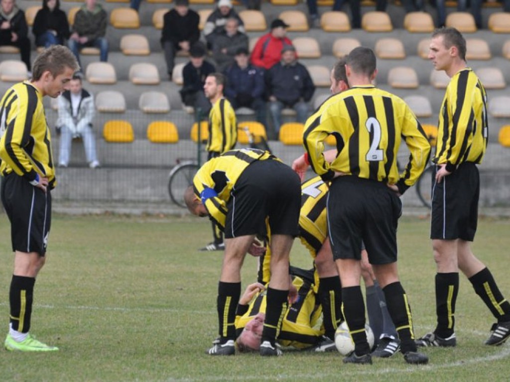 Finał Pucharu Polski na szczeblu PPN Chrzanów, MKS Trzebinia Siersza – Orzeł Balin 4-1  – 11.11.2010 r.