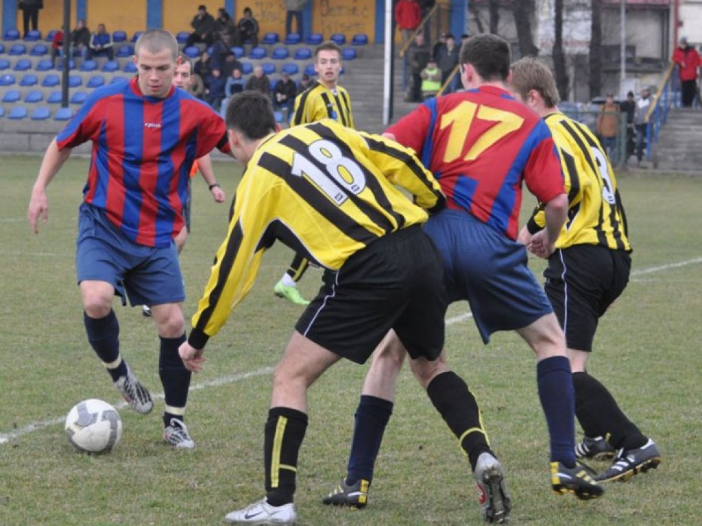 Finał Pucharu Polski na szczeblu PPN Chrzanów, MKS Trzebinia Siersza – Orzeł Balin 4-1  – 11.11.2010 r.