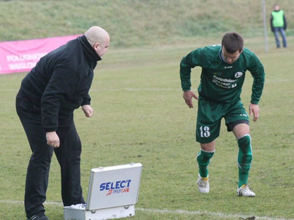 Mecz III ligi Janina Libiąż – Nida Pińczów 3-3  - 11.11.2010