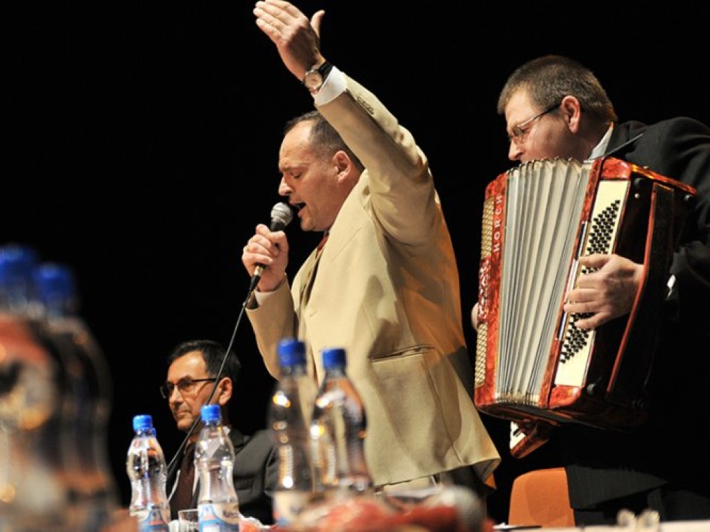 Debata burmistrzowska w Domu Kultury Sokół w Trzebini – 16.11.2010 r.