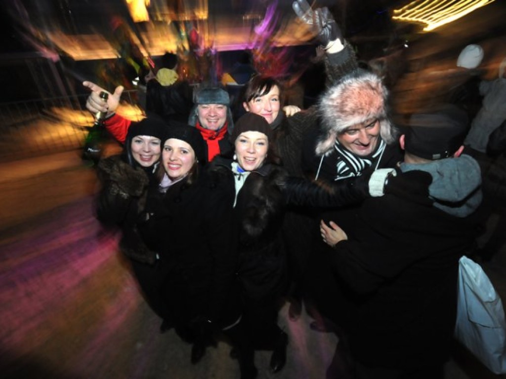 Powitanie Nowego Roku 2011 na Placu Tysiąclecia w Chrzanowie - 1.01.2011 r.