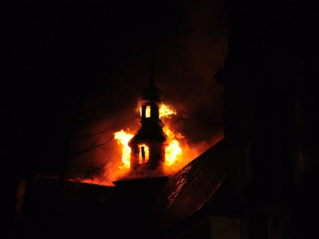 Pożar klasztoru w Alwerni - 6-7.03.2011