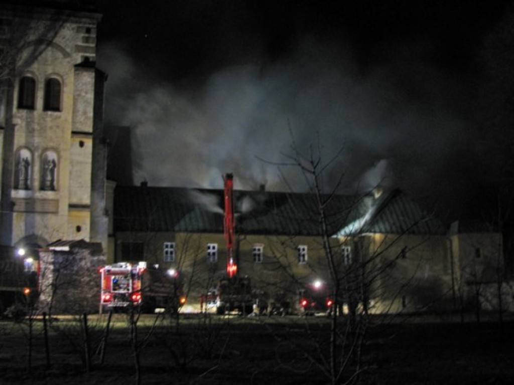 Pożar klasztoru w Alwerni - 6-7.03.2011