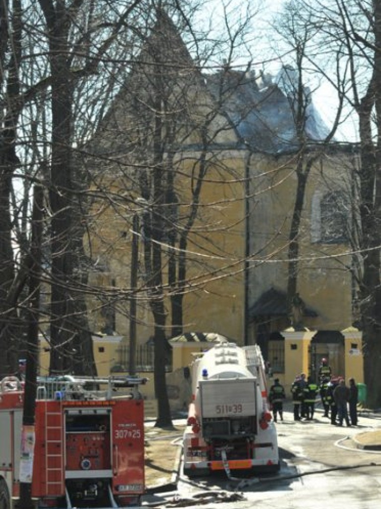 Pożar klasztoru w Alwerni - 6-7.03.2011