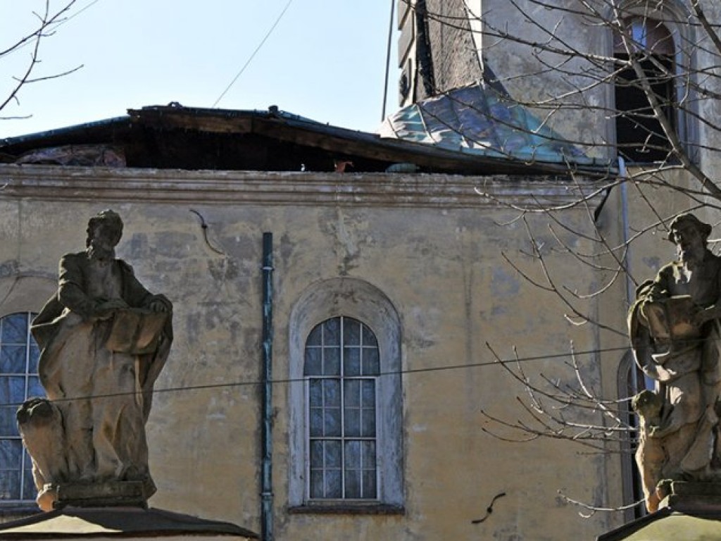 Pożar klasztoru w Alwerni - 6-7.03.2011