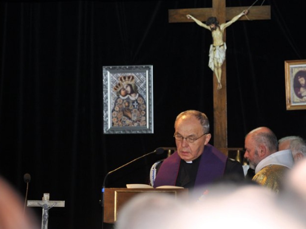 Pożegnanie tragicznie zmarłego Jerzego Wojtonia, naczelnika OSP Alwernia - 19.03.2011