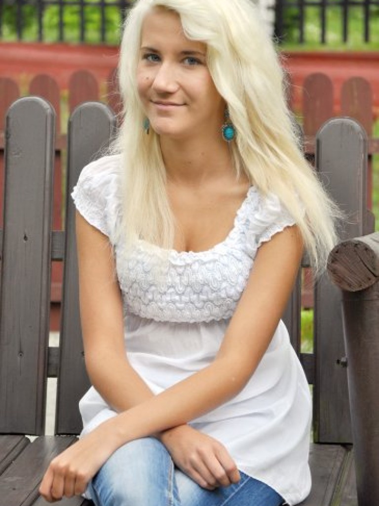 Kandydatki do tytułu Dziewczyny Lata 2011 w plebiscycie 