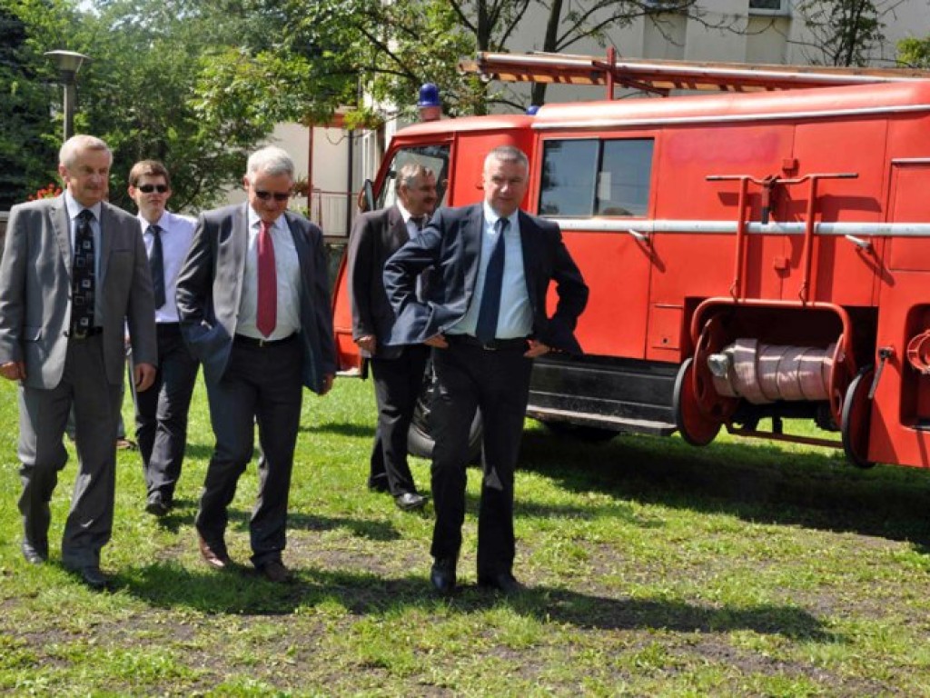Bogdan Zdrojewski, minister kultury, oraz rzecznik rządu Paweł Graś odwiedzili Alwernię 14.08.2011