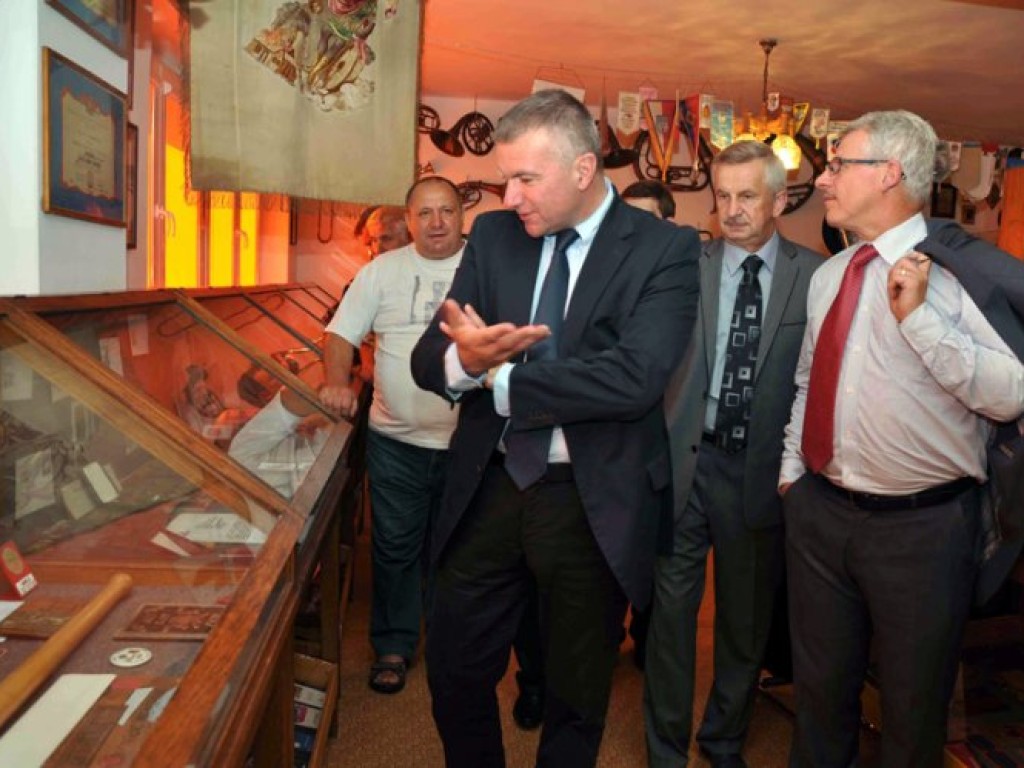 Bogdan Zdrojewski, minister kultury, oraz rzecznik rządu Paweł Graś odwiedzili Alwernię 14.08.2011