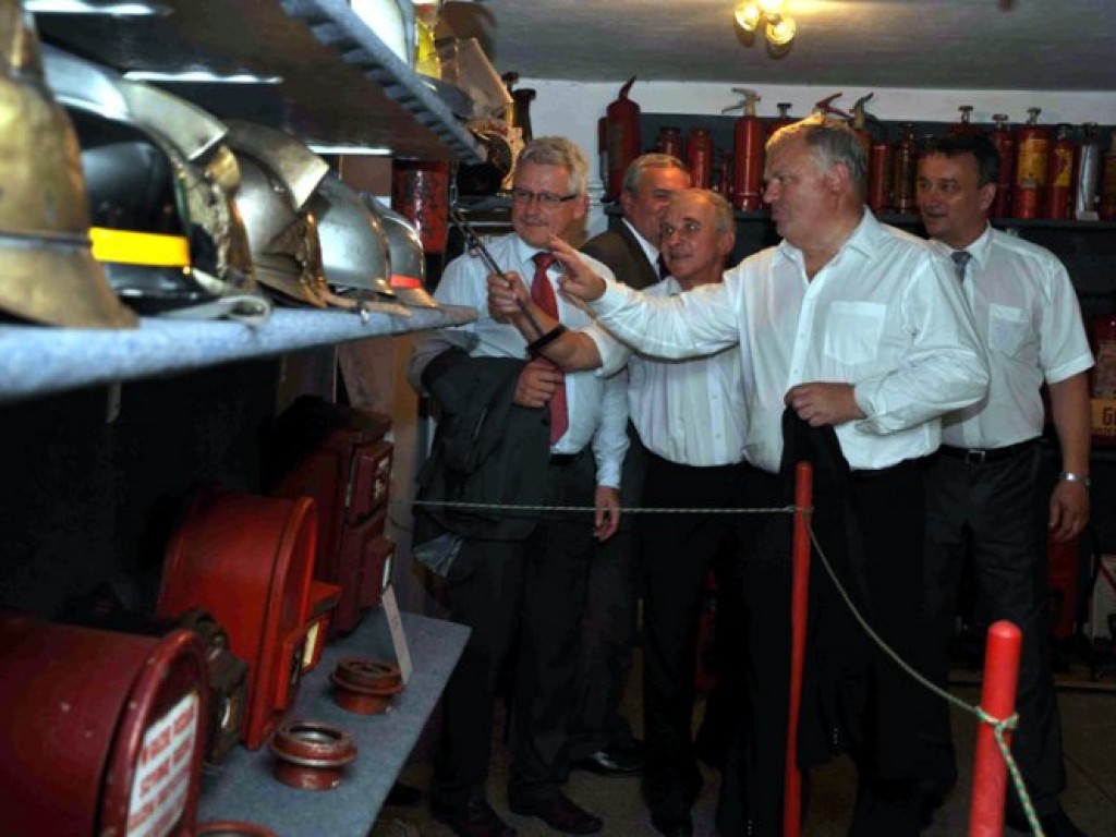Bogdan Zdrojewski, minister kultury, oraz rzecznik rządu Paweł Graś odwiedzili Alwernię 14.08.2011
