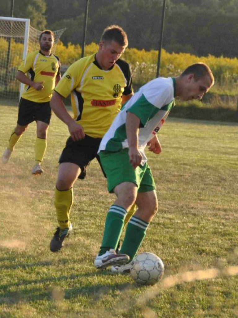 PIŁKARSKA ŚRODA. Derby dla Dulowej