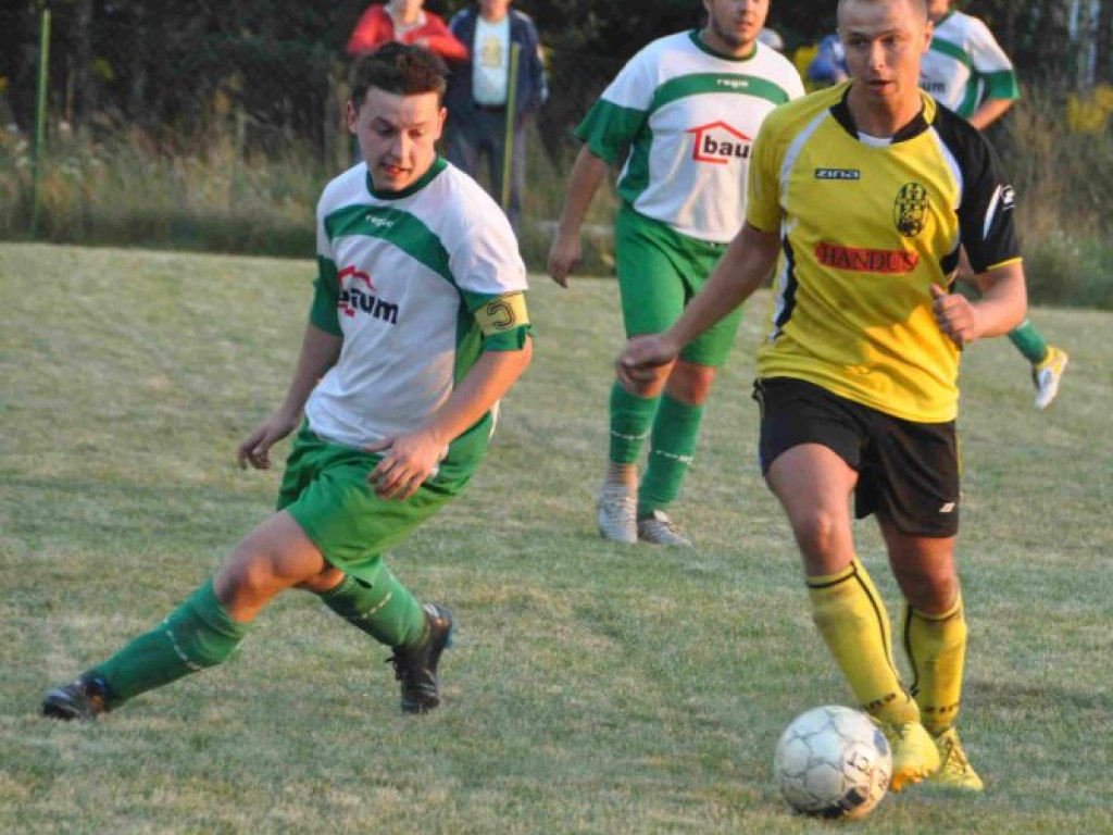 PIŁKARSKA ŚRODA. Derby dla Dulowej