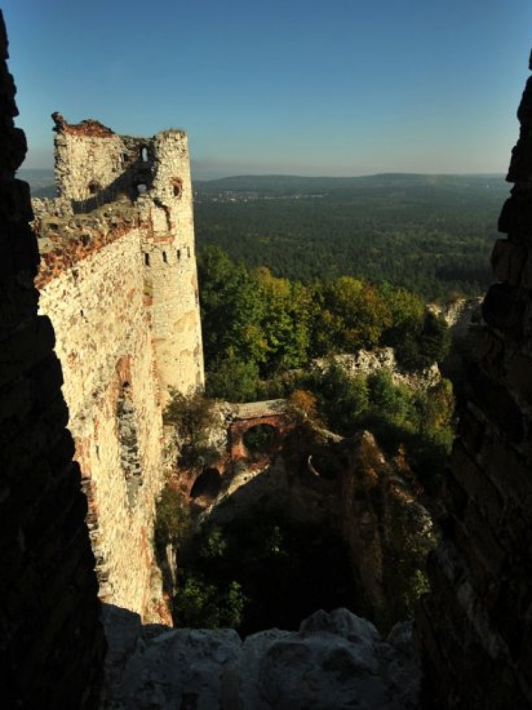 Renowacja zamku Tęczyn w Rudnie - 22.10.2011