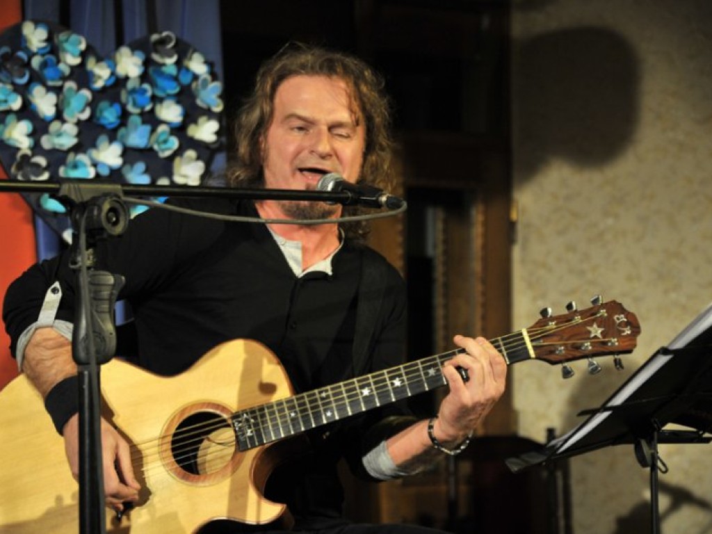 Koncert Jerzego Styczyńskiego i Krzysztofa Wałeckiego w Dworze Zieleniewskich - Trzebinia 16.02.2012 r.
