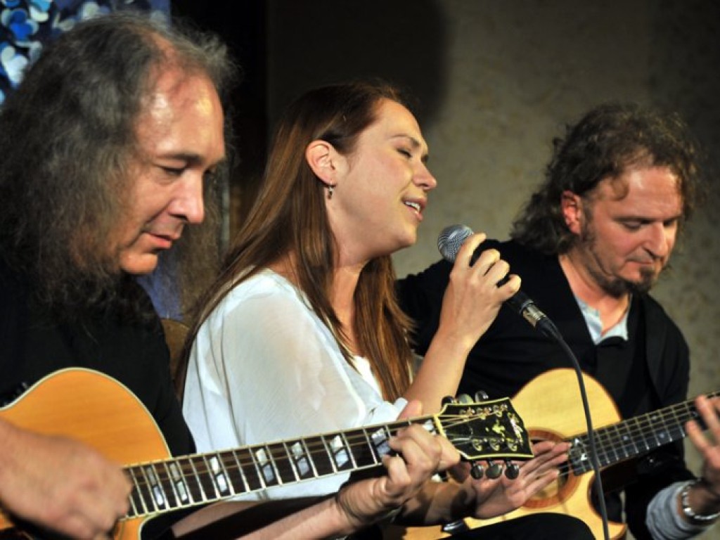 Koncert Jerzego Styczyńskiego i Krzysztofa Wałeckiego w Dworze Zieleniewskich - Trzebinia 16.02.2012 r.