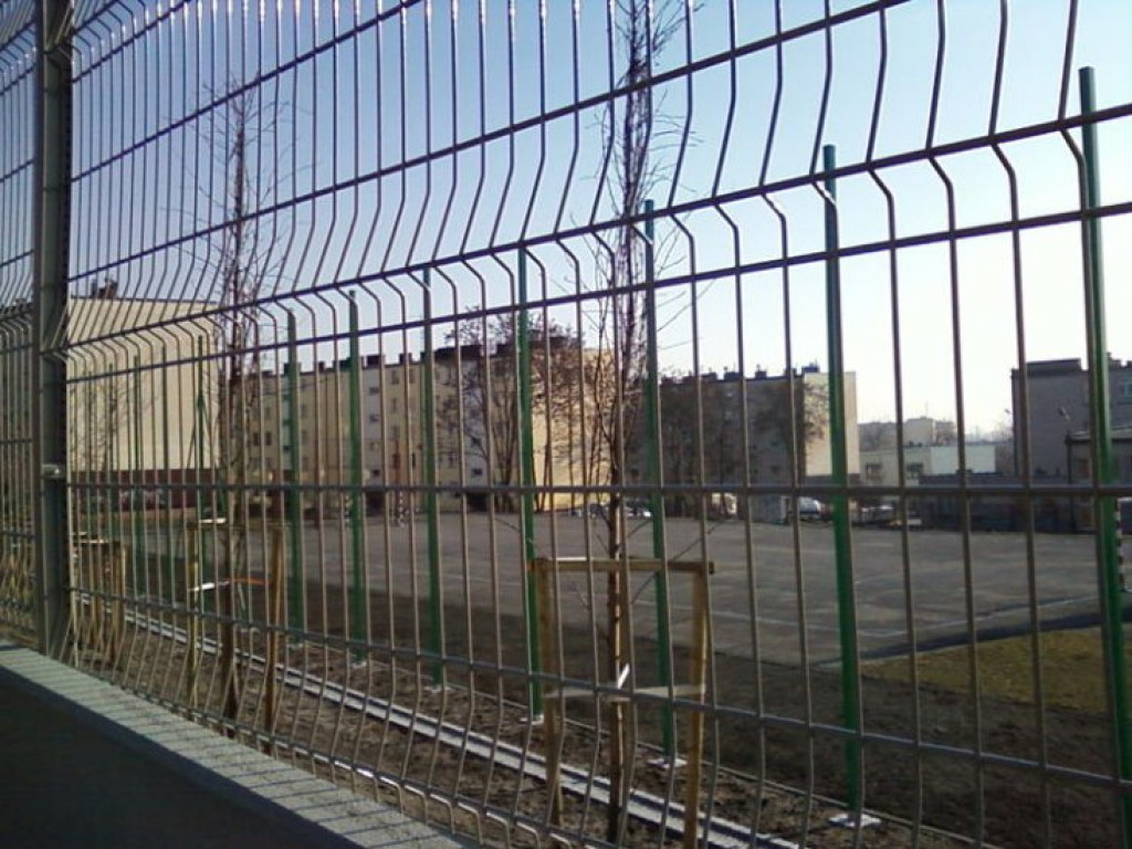 CHRZANÓW. Powiązane drzewa